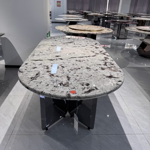 Bàn đảo xuyên sáng: Vẻ đẹp “biến hình” trong không gian bếp